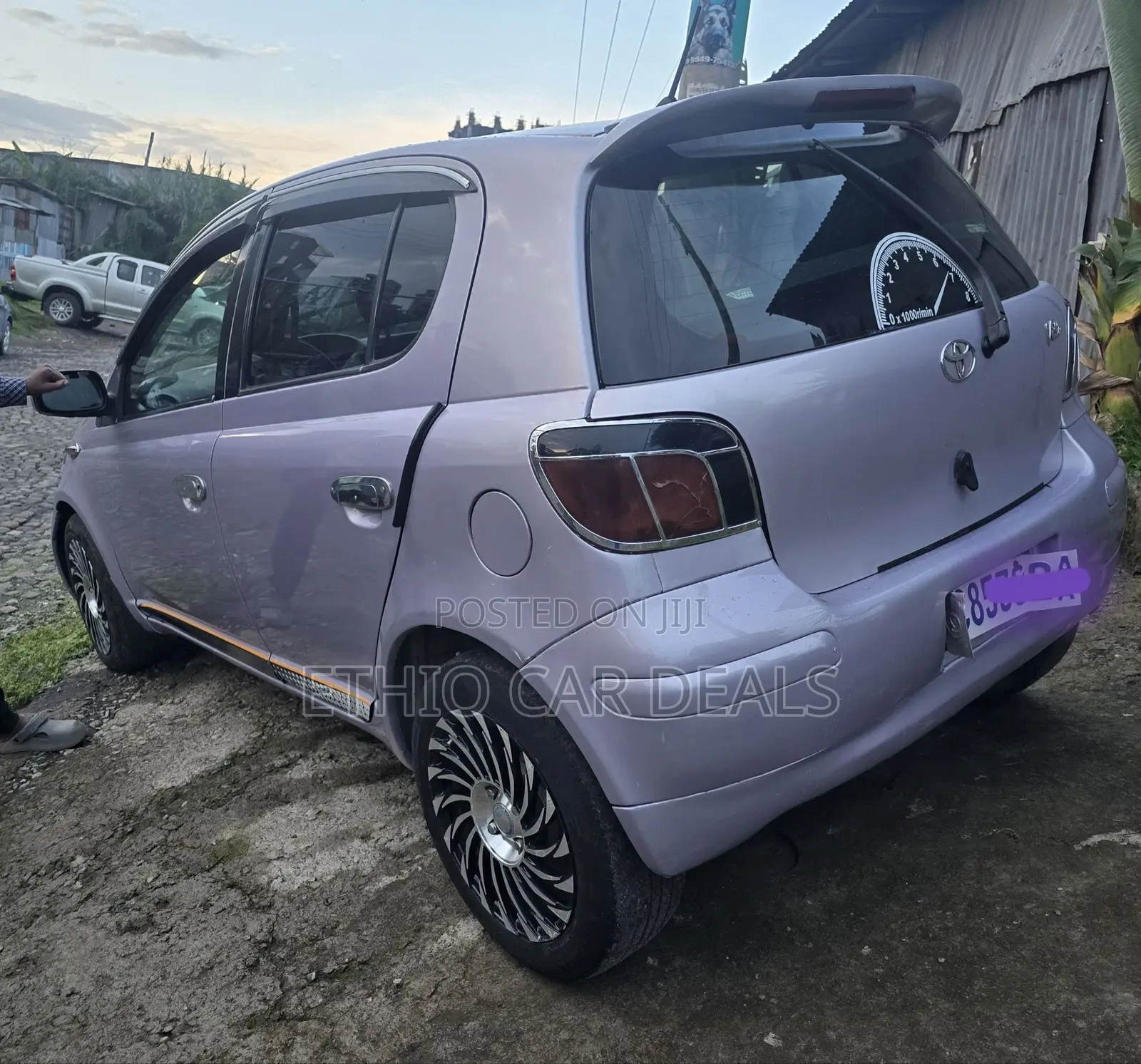 Toyota Vitz 2004 Pearl