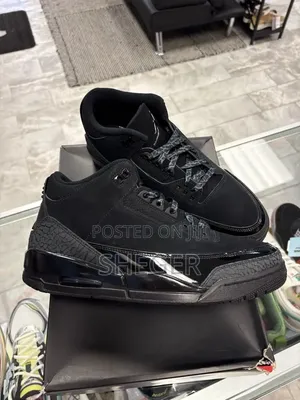 Jordan 3 Black Cat