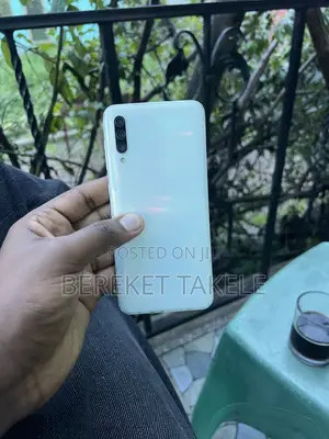 Samsung Galaxy A30s 128 GB White
