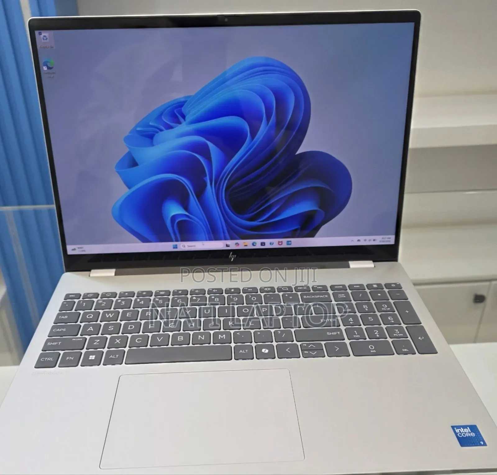 New Laptop HP OmniBook 7 16" 16GB Intel Core i9 SSD 1T
