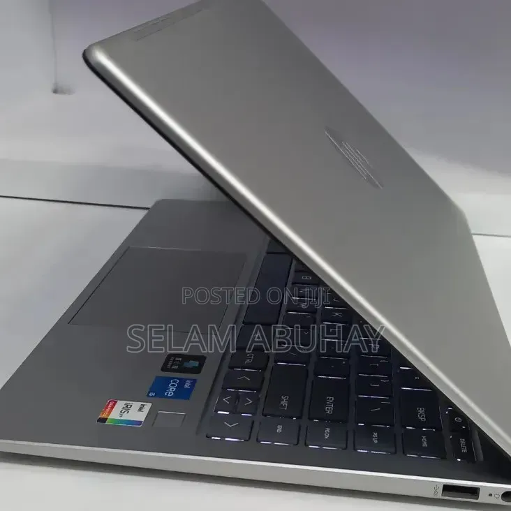 New Laptop HP Stream Notebook 16GB Intel Core i5 SSD 1T