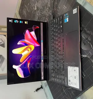 New Laptop Asus Zenbook 14 16GB Intel Core i7 SSD 512GB