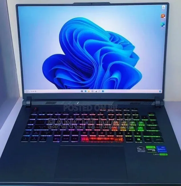 New Laptop Asus ROG Strix G16 16GB Intel Core i7 SSD 1T