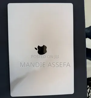 New Laptop Apple MacBook Pro 2021 M1 16GB Apple M1 Pro SSD 512GB