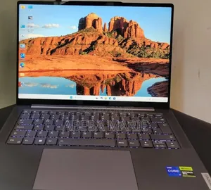 New Laptop Lenovo Yoga 7i 16GB Intel Core i7 SSD 512GB