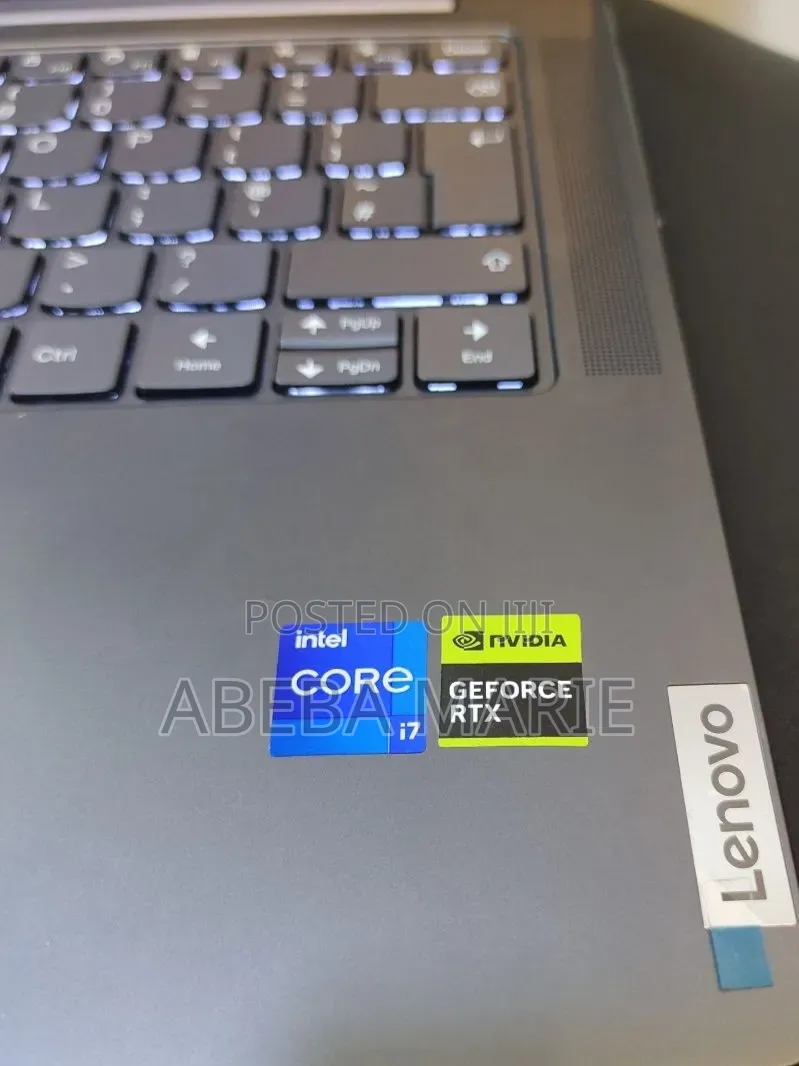 New Laptop Lenovo Yoga 7i 16GB Intel Core i7 SSD 512GB