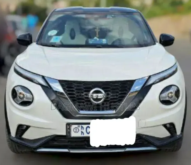 Nissan Juke 2021 White