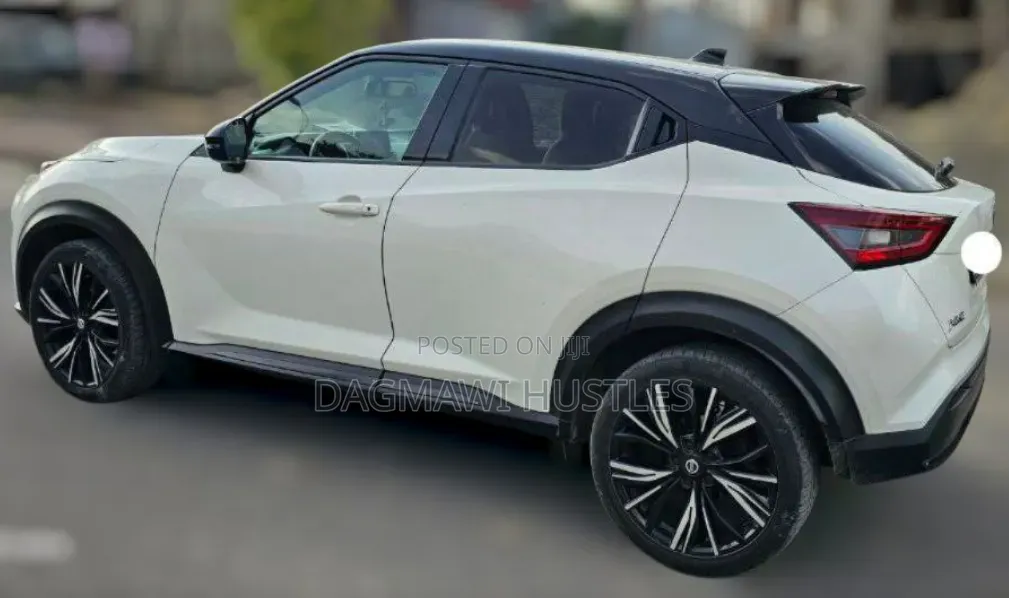 Nissan Juke 2021 White