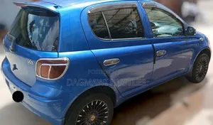Toyota Vitz 2003 Blue