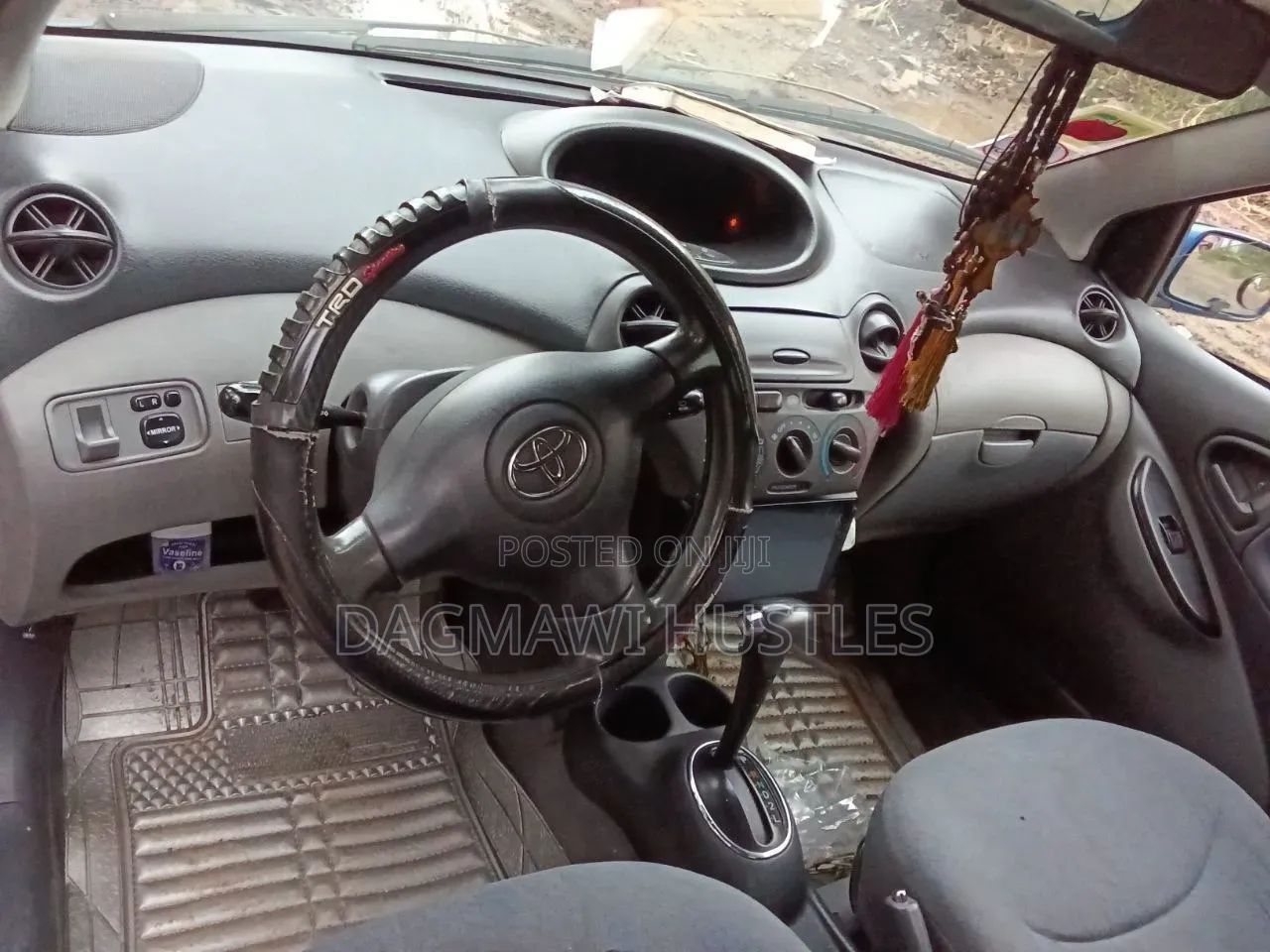 Toyota Vitz 2003 Blue