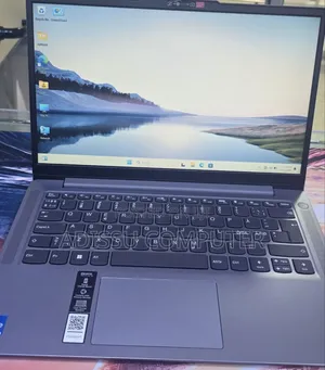 New Laptop Lenovo Legion 5 8GB Intel Core i5 SSD 512GB