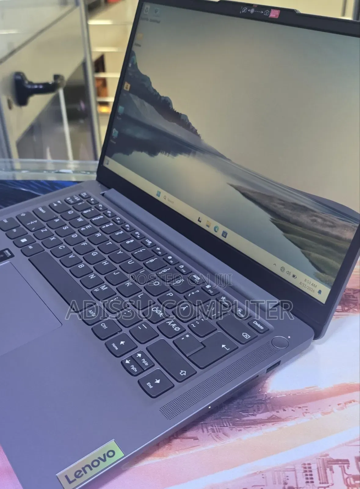 New Laptop Lenovo Legion 5 8GB Intel Core i5 SSD 512GB