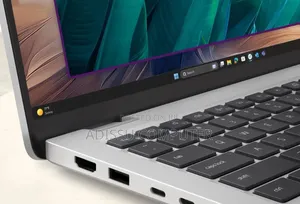 New Laptop Dell XPS 15 32GB Intel Core Ultra 5 SSD 512GB