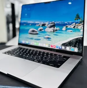 New Laptop Apple MacBook Pro 2021 M1 16GB Apple M1 Pro SSD 512GB