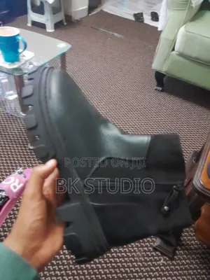 Shoes Boots