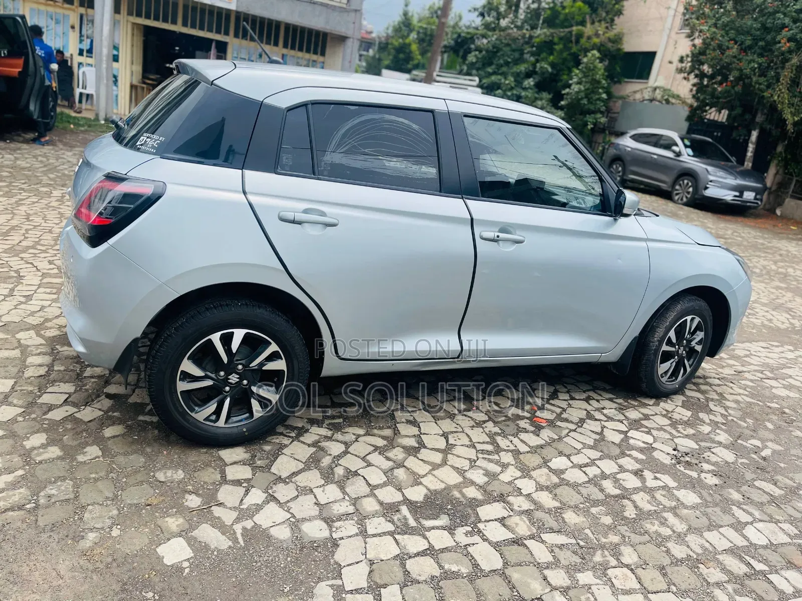 New Suzuki Swift 2024 Silver