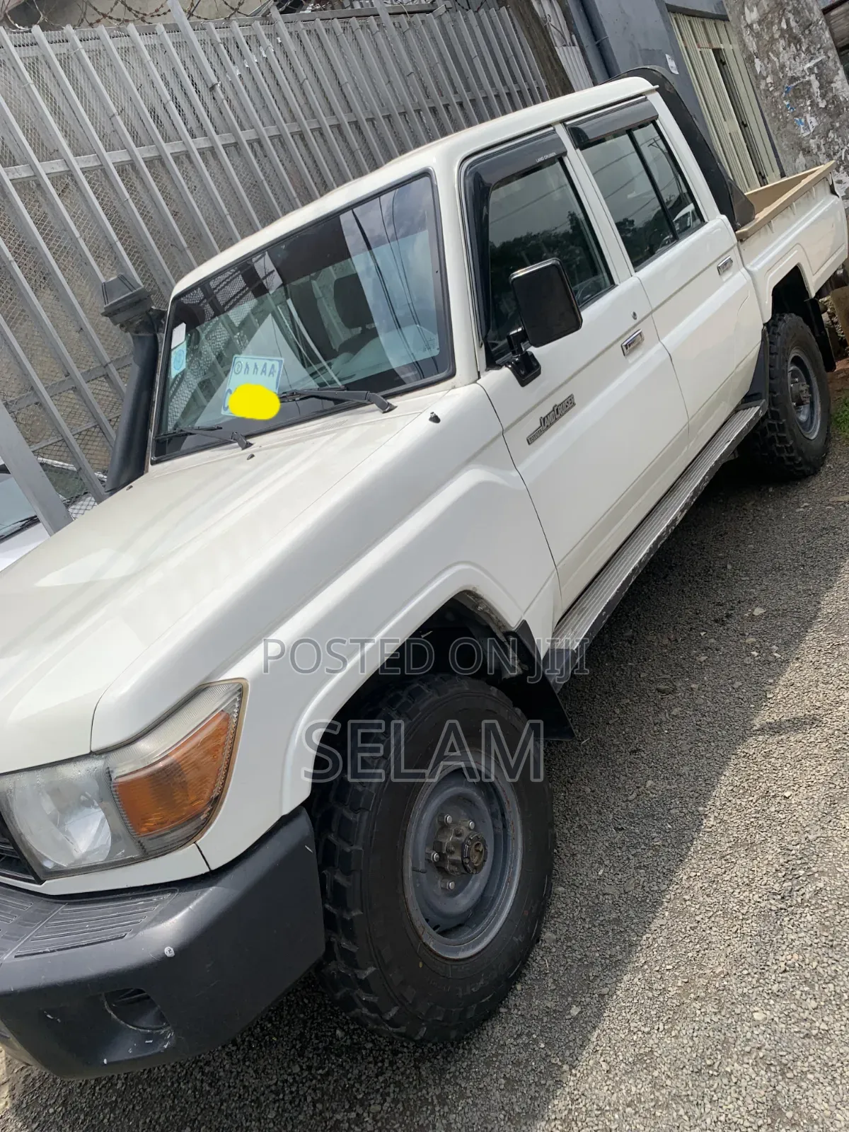 Toyota Land Cruiser 2019 White