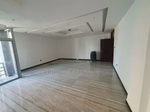 3bdrm Condo in አያት, Bole for sale