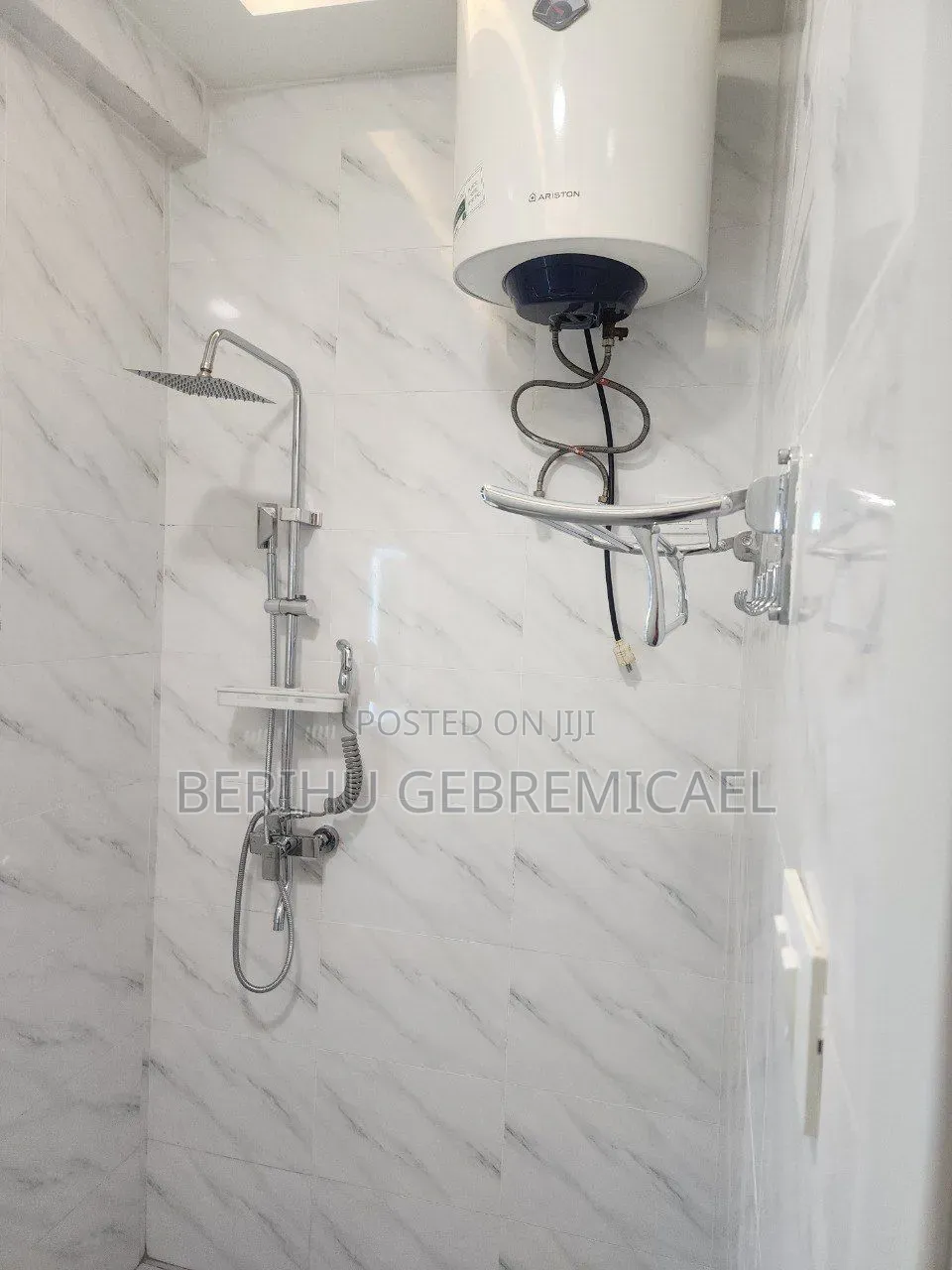 3bdrm Condo in አያት, Bole for sale