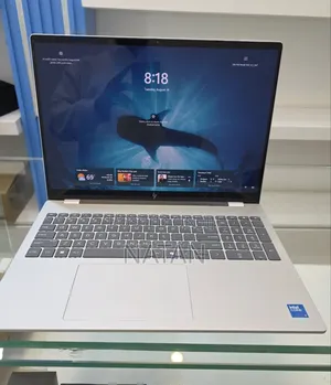 New Laptop HP OmniBook 5 16" 16GB Intel Core i9 SSD 1T