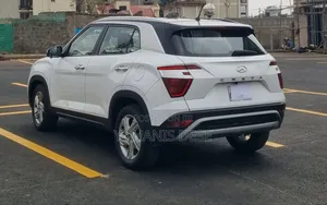 Hyundai Creta 2023 Off white