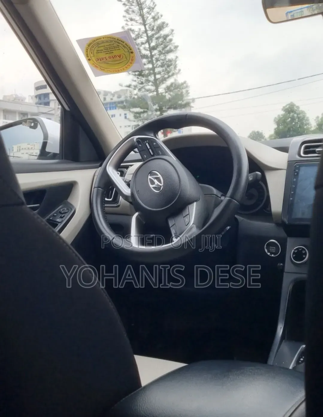 Hyundai Creta 2023 Off white