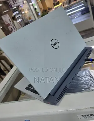 New Laptop Dell G15 5510 16GB Intel Core i7 SSD 512GB