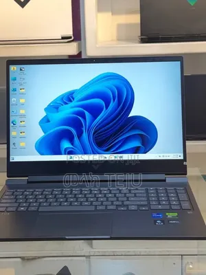 New Laptop HP Victus 16 16GB Intel Core i7 SSD 1T