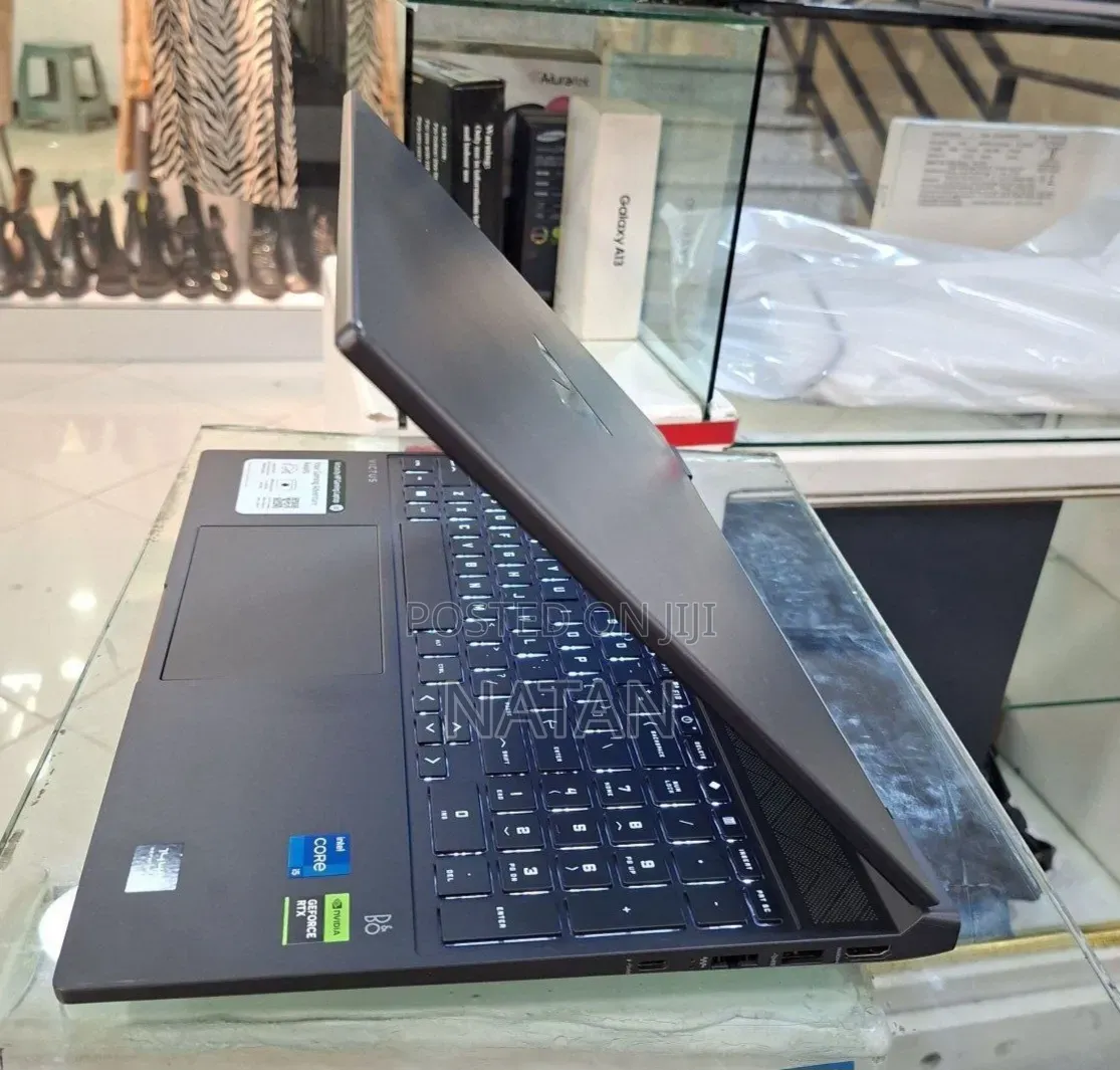 New Laptop HP Victus 15 16GB Intel Core i5 SSD 512GB