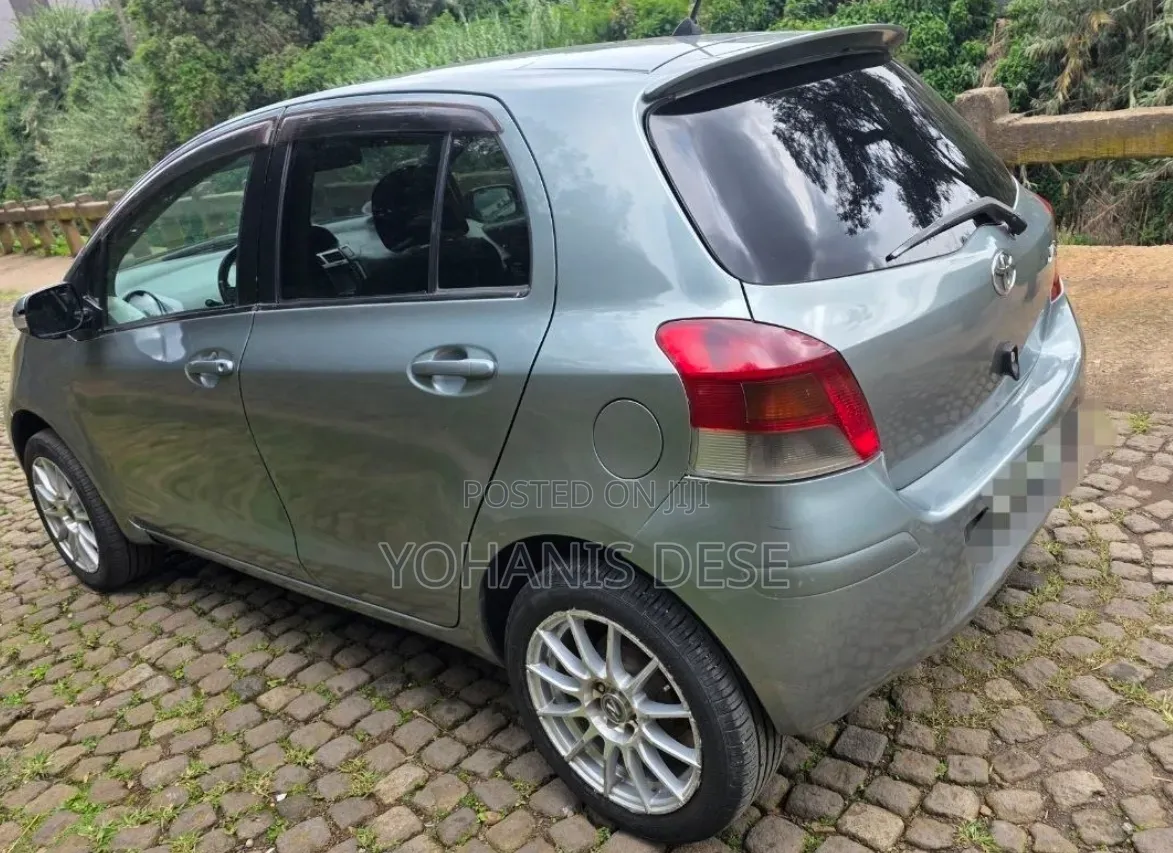 Toyota Yaris 2008 Silver