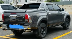 Toyota Hilux 2019 Gray