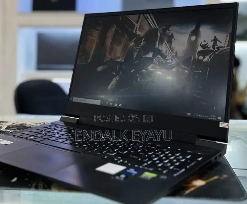 New Laptop HP Victus 16 16GB Intel Core i7 SSD 512GB