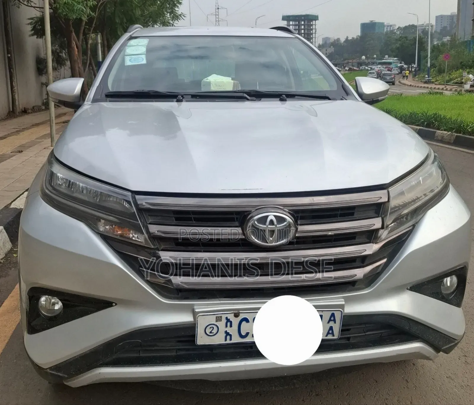 Toyota Rush 2022 Silver