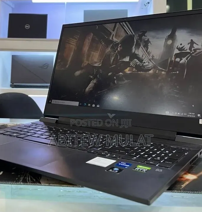 New Laptop HP Victus 16 16GB Intel Core i7 SSD 512GB