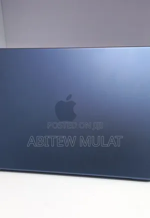 New Laptop Apple MacBook Neo 2026 8GB Intel SSD 256GB