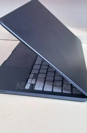 New Laptop Apple MacBook Neo 2026 8GB Intel SSD 256GB