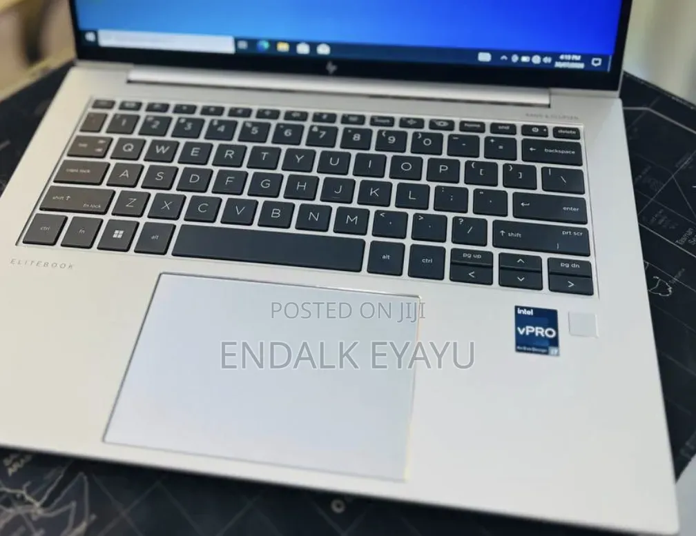 New Laptop HP EliteBook 840 G9 16GB Intel Core i7 SSD 512GB