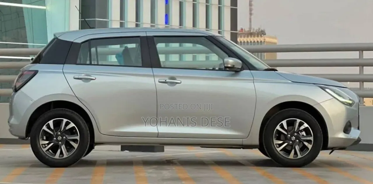 New Suzuki Swift 2025 Gray