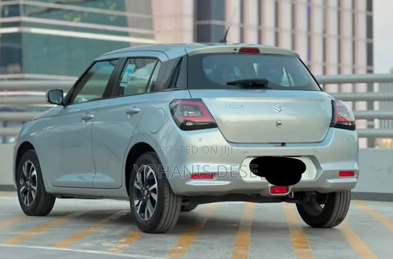 New Suzuki Swift 2025 Gray