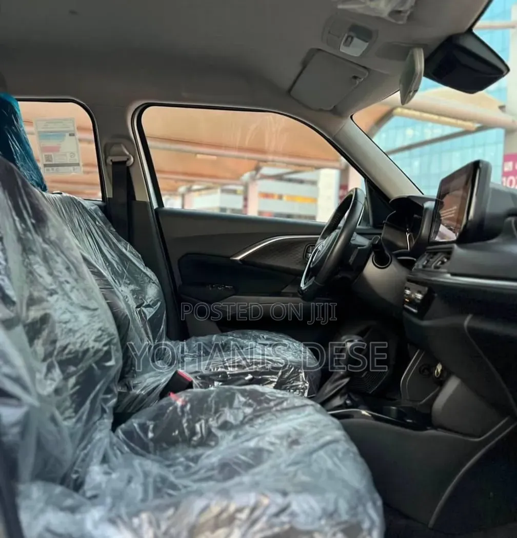 New Suzuki Swift 2025 Gray