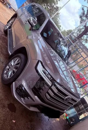 Toyota Land Cruiser 2022 Brown