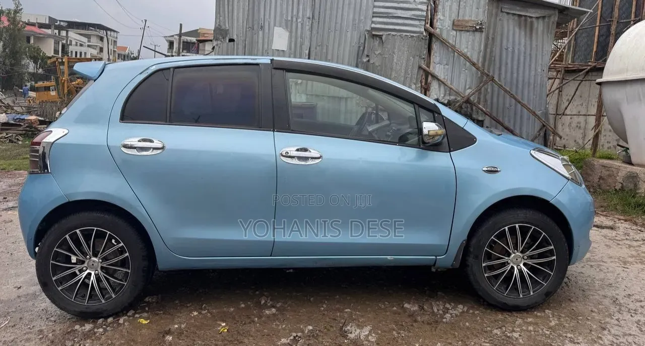 Toyota Yaris 2006 Green