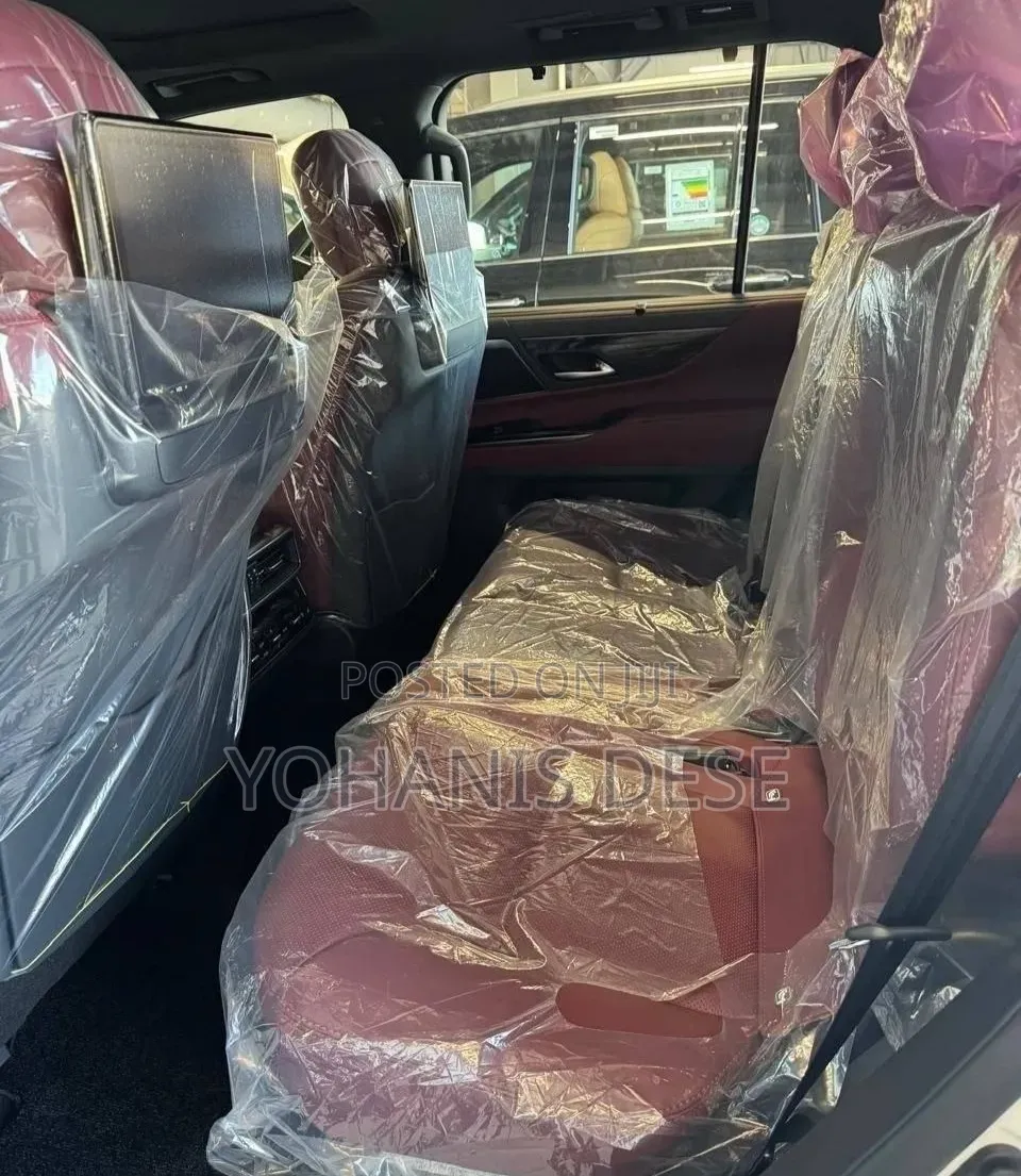 New Lexus LX 2025 White