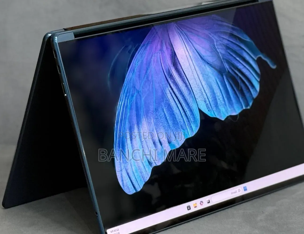 New Laptop Lenovo Yoga Book 9i 16GB Intel Core Ultra 7 SSD 1T