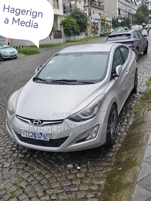 Hyundai Elantra 2015 Silver