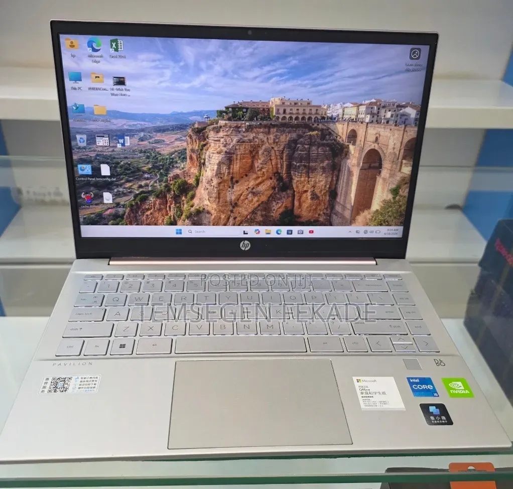 New Laptop HP Pavilion 14 16GB Intel Core i5 SSD 512GB