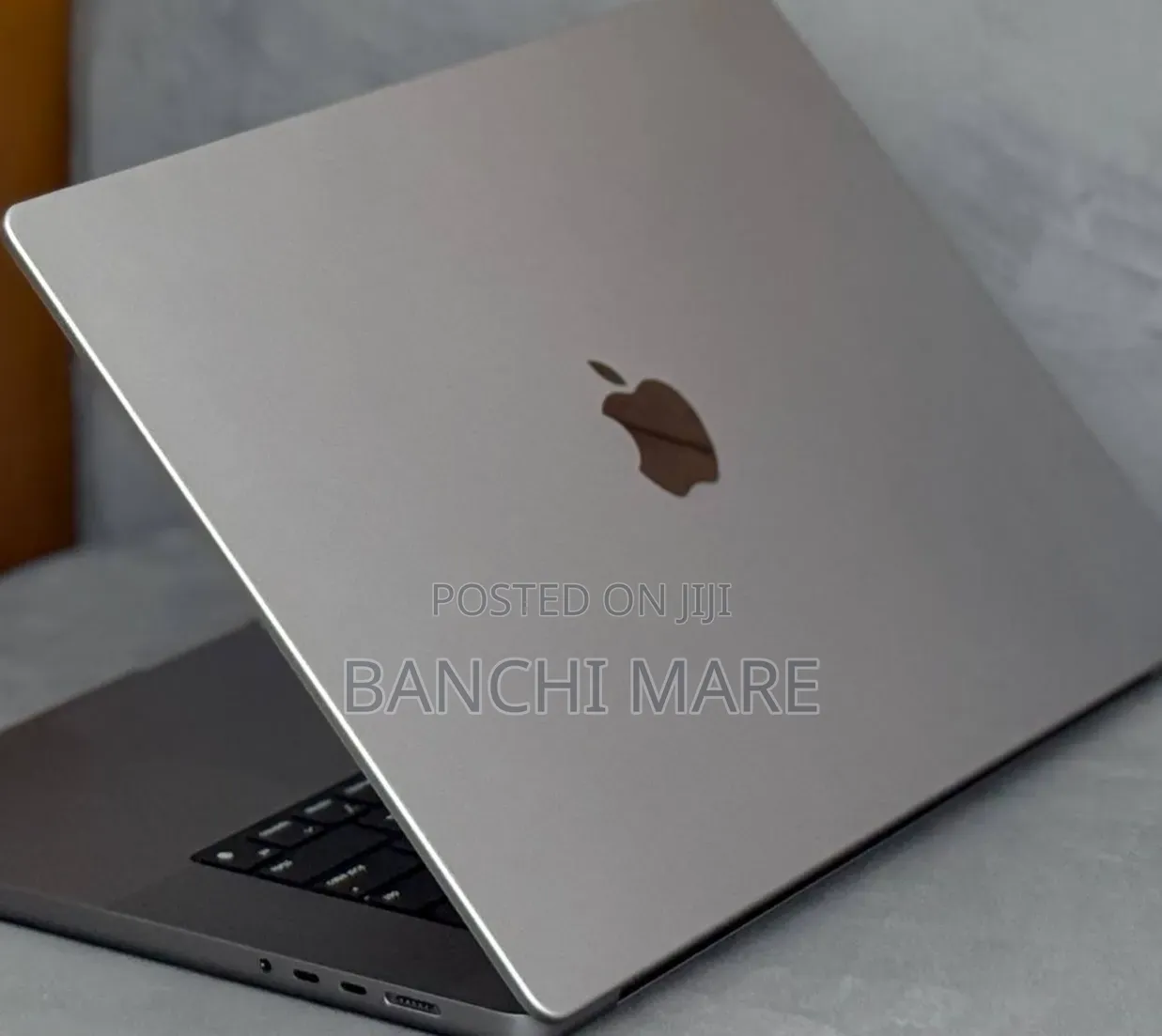 New Laptop Apple MacBook Pro 2021 M1 32GB Apple M1 SSD 512GB