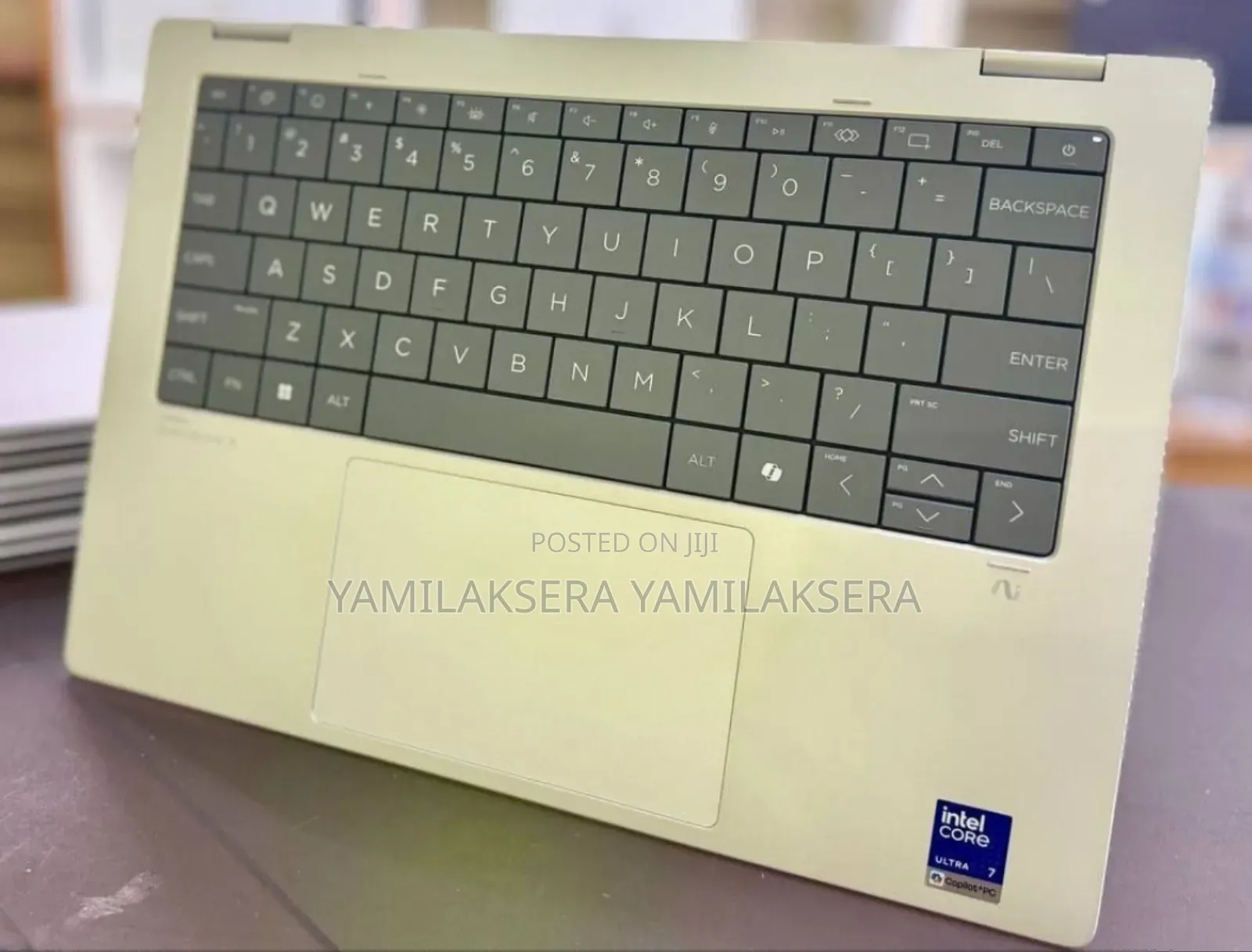 New Laptop HP OmniBook X Flip 14" 16GB Intel Core Ultra 7 SSD 512GB