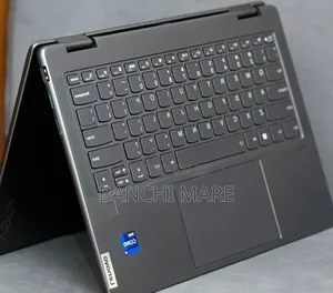 New Laptop Lenovo Yoga 7i 16GB Intel Core i7 SSD 512GB