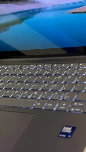 New Laptop Lenovo Yoga 9i 32GB Intel Core Ultra 7 SSD 512GB